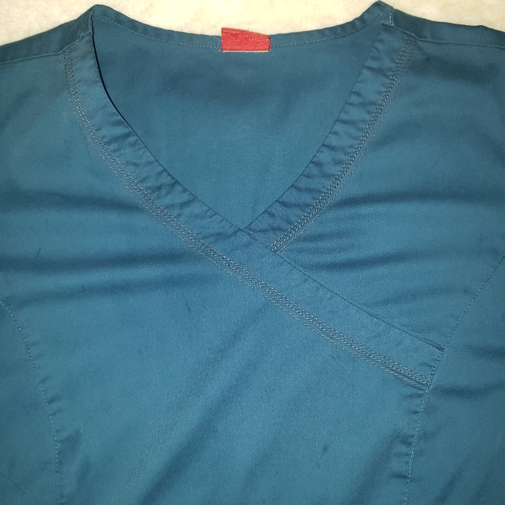 Dickies scrub top